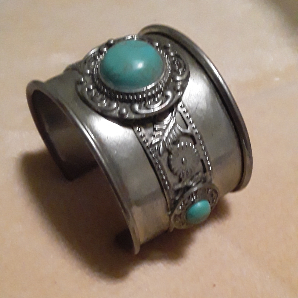 Turquoise bracelet